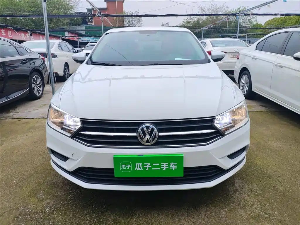 Bora 1.5 L Auto Fashion