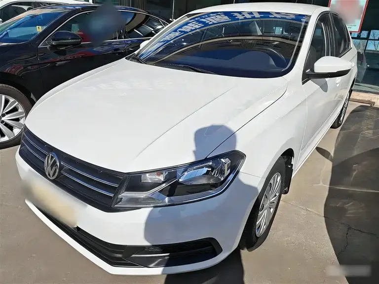 Volkswagen Santana 1.5 L Auto Style