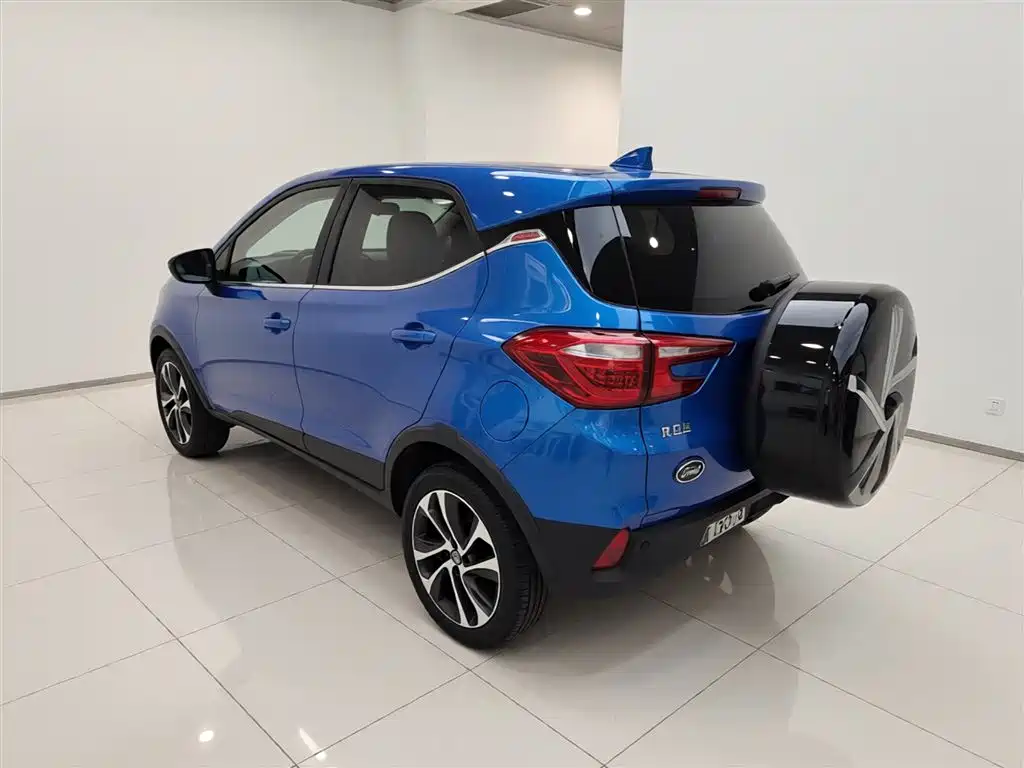 Yuan 1.5 L Auto Luxury