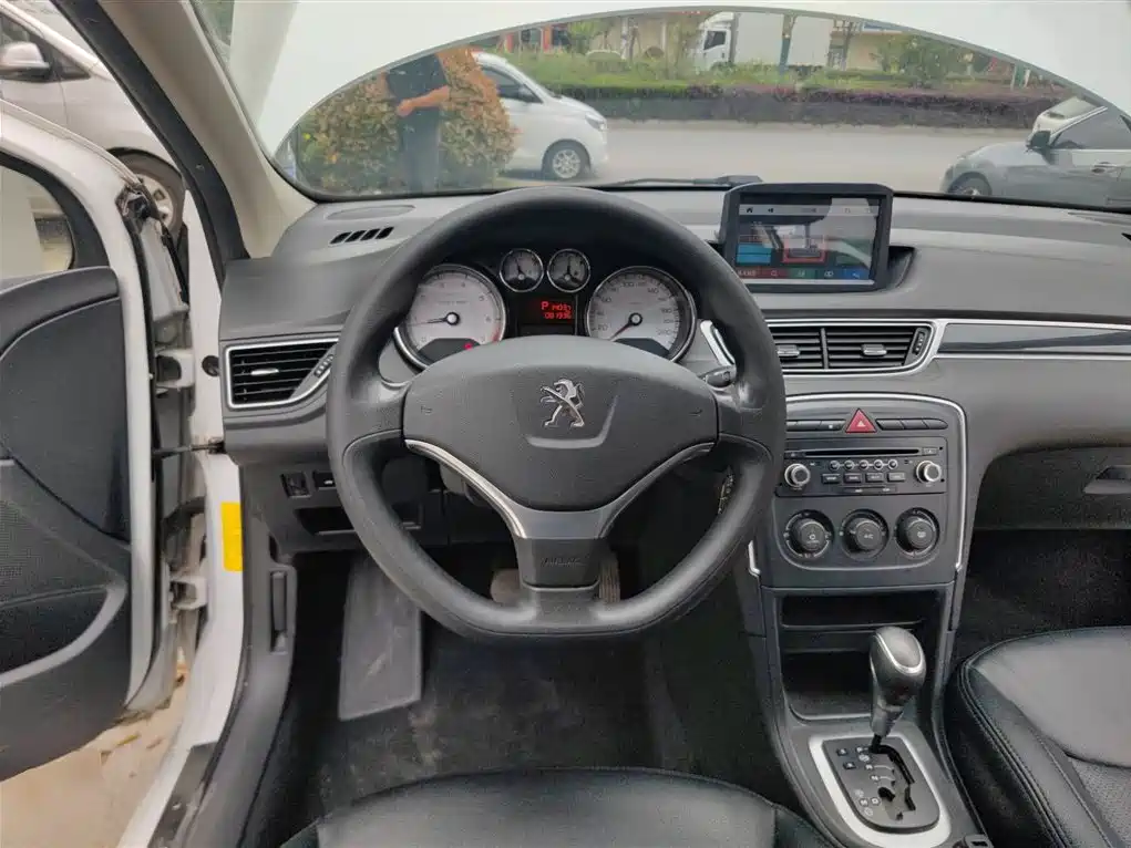 Peugeot 308 Pleasure Classic 1.6 L Auto Superior Style