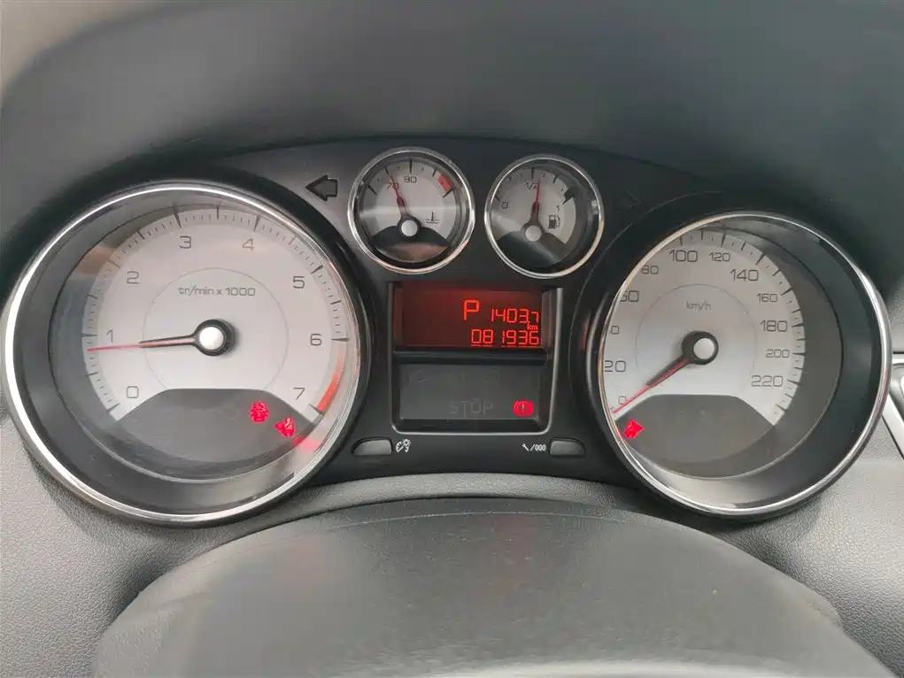 Peugeot 308 Pleasure Classic 1.6 L Auto Superior Style