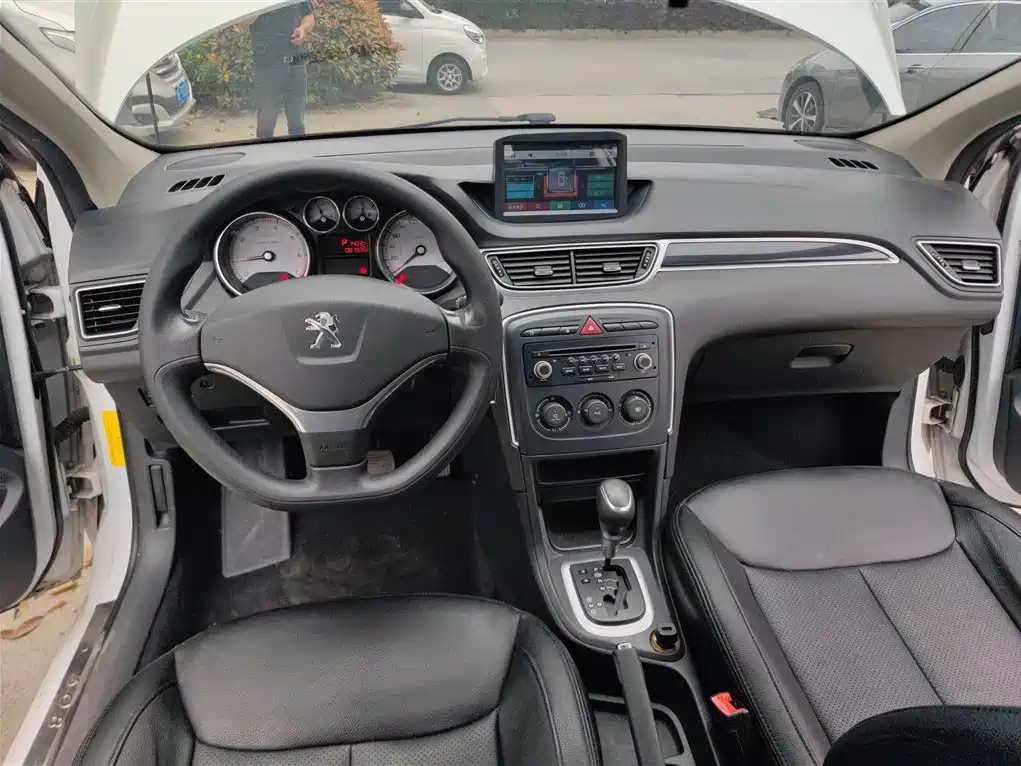 Peugeot 308 Pleasure Classic 1.6 L Auto Superior Style