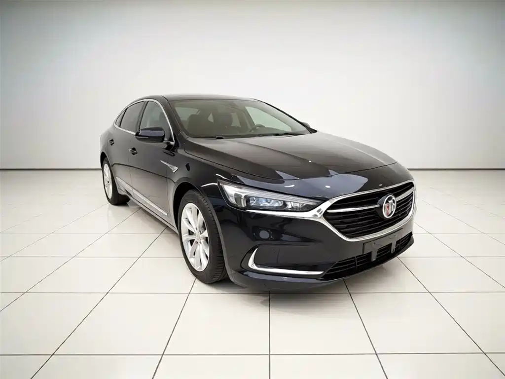 LaCrosse 552 T Luxury
