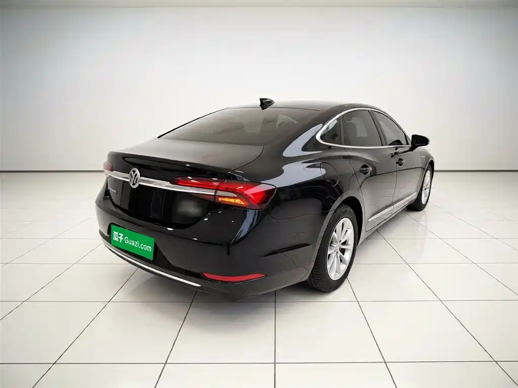 LaCrosse 552 T Luxury