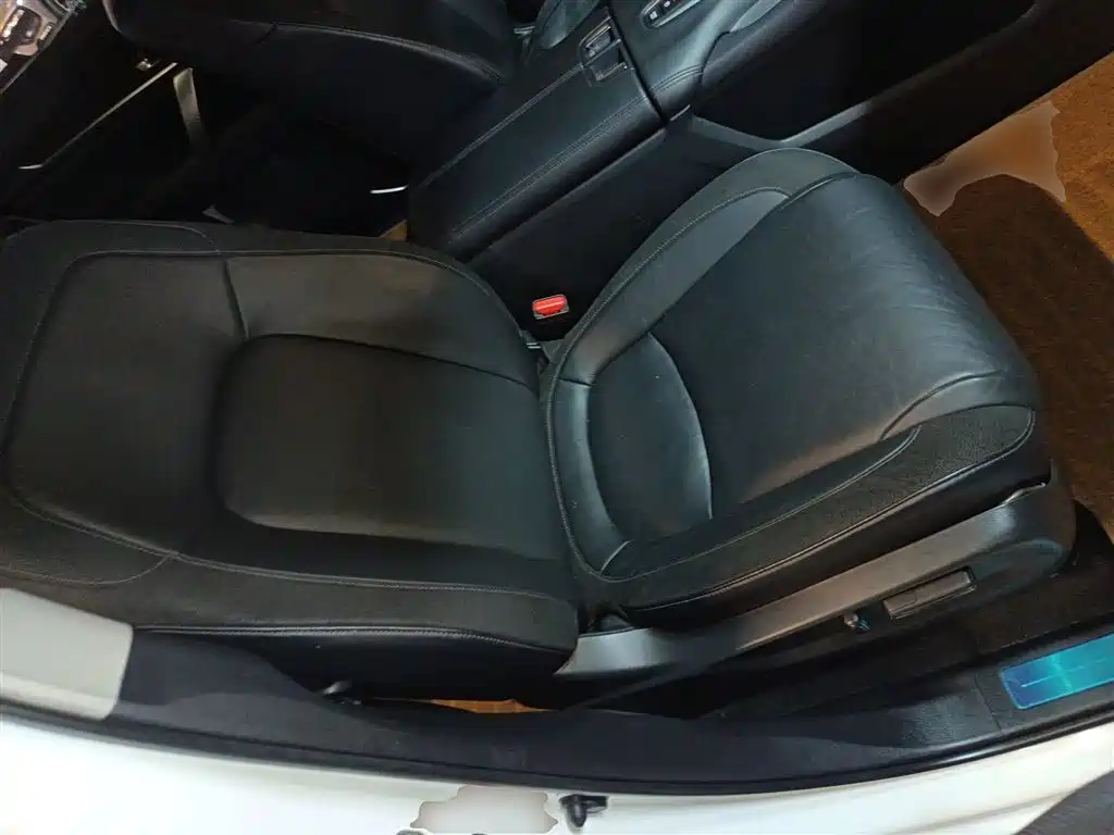 Avancier 240 TURBO 2 WD Comfort Enjoyment