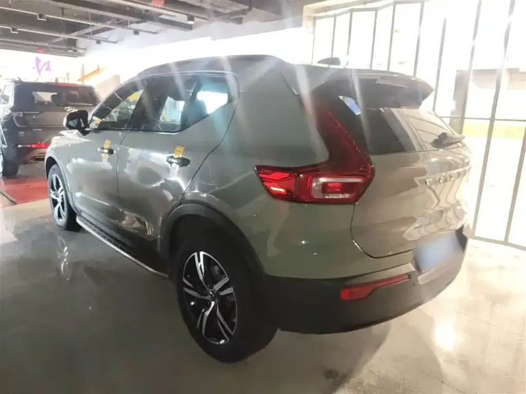 Volvo XC40 沃尔沃XC40 2023款 B3 智远运动版