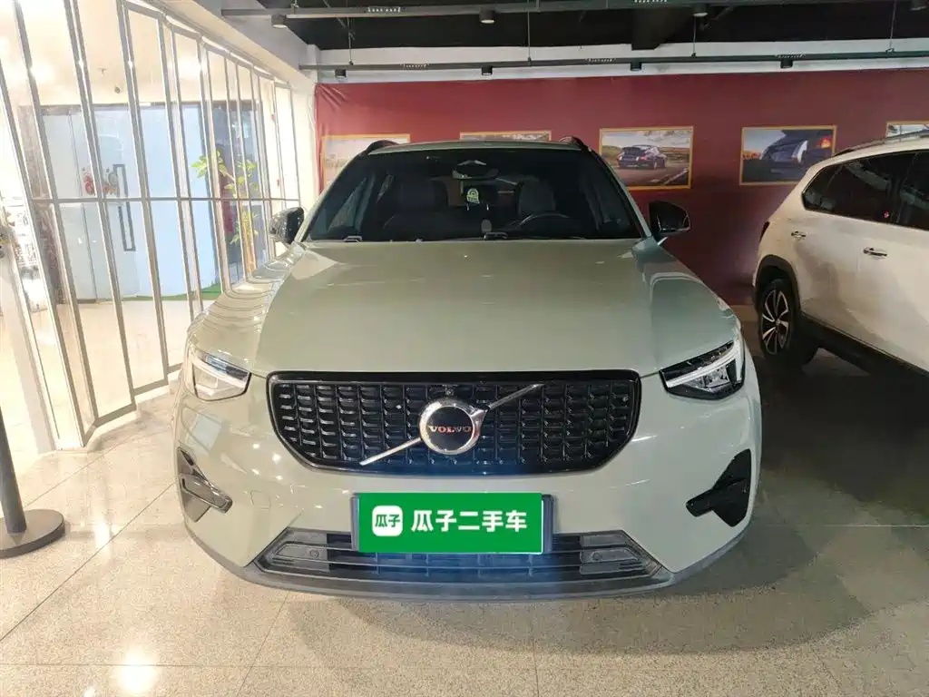 Volvo XC40 沃尔沃XC40 2023款 B3 智远运动版