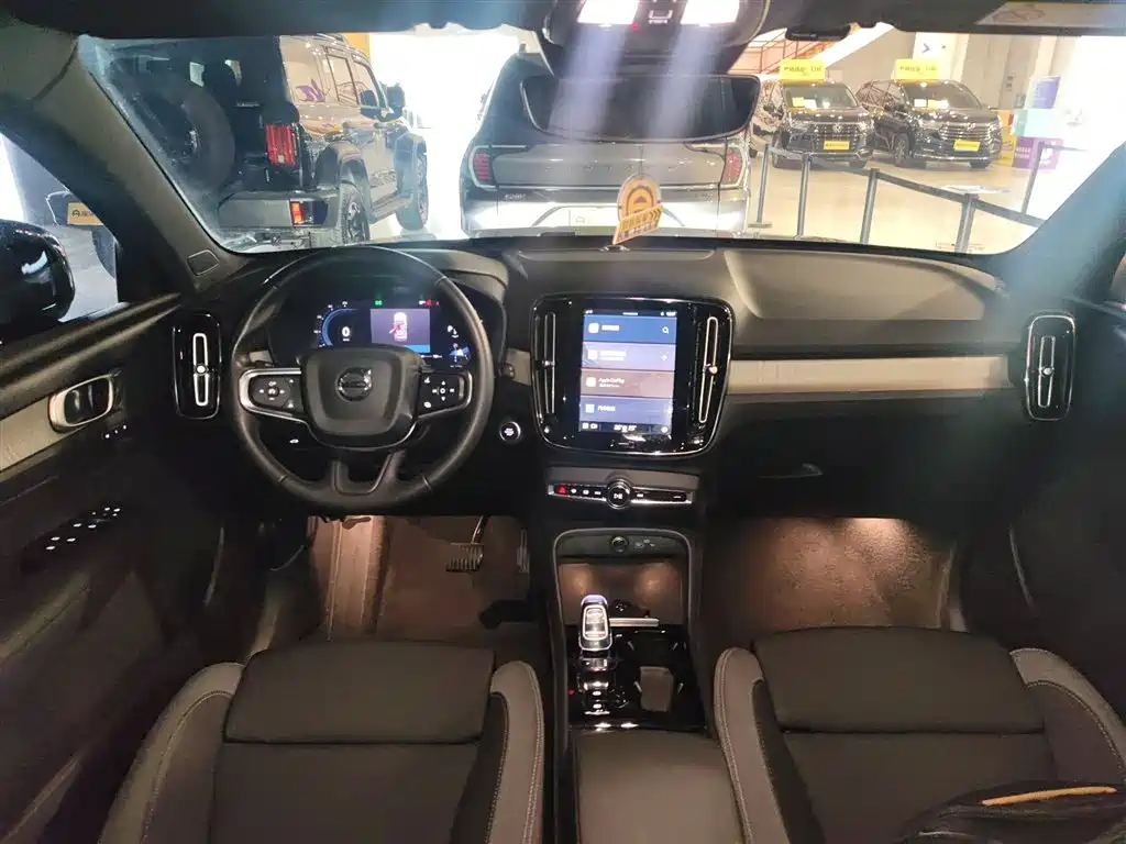 Volvo XC40 沃尔沃XC40 2023款 B3 智远运动版