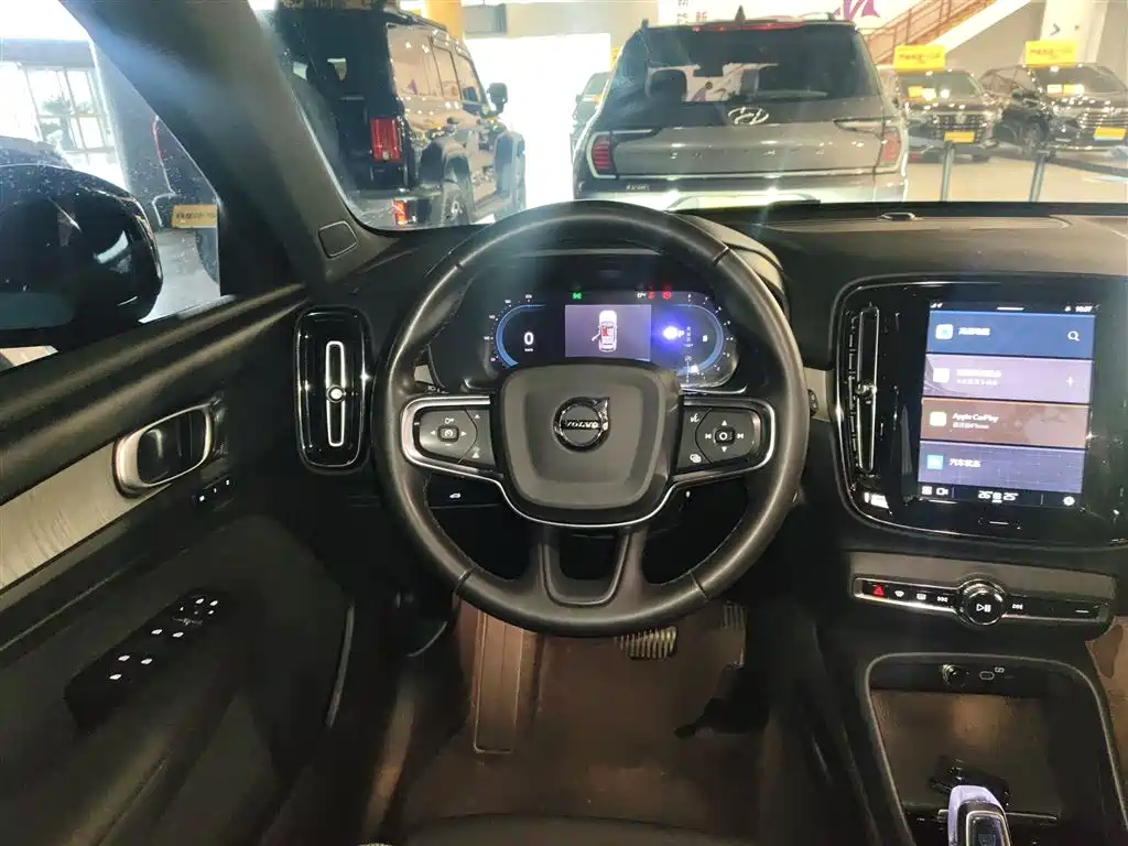 Volvo XC40 沃尔沃XC40 2023款 B3 智远运动版