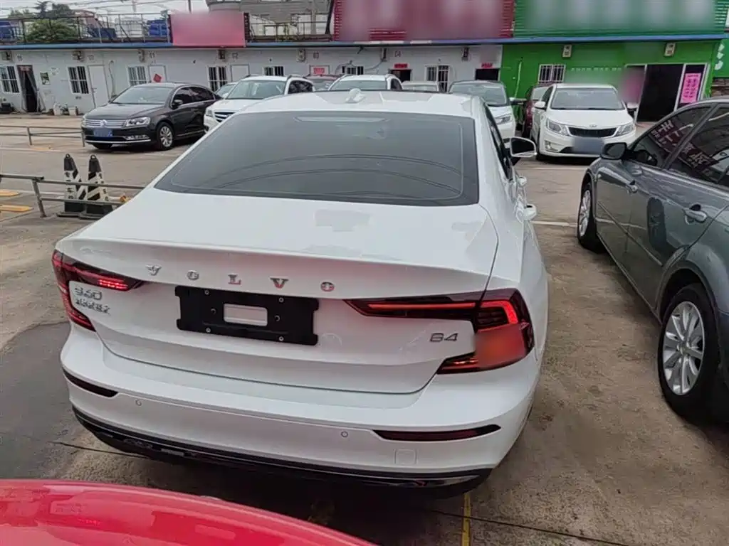 Volvo S60 B4 Smart Ease Luxury