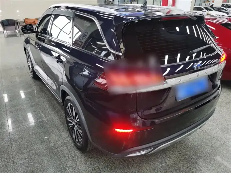 Changan Oshan X7 1.5 T Auto Premium