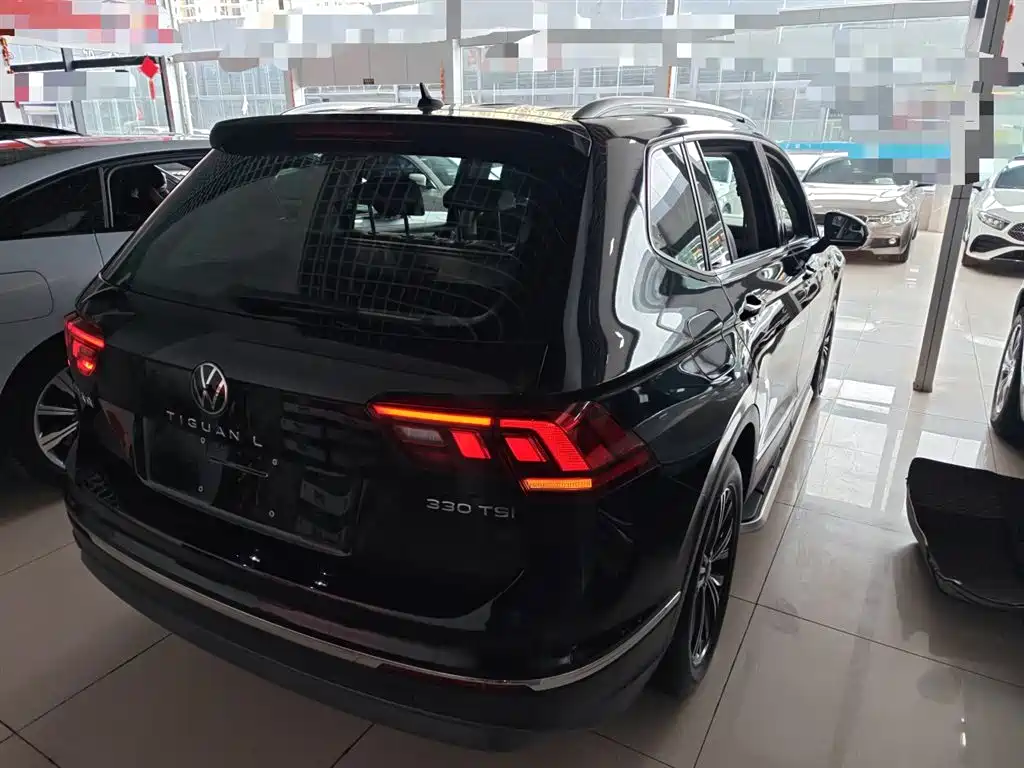 Tiguan L 330 TSI Auto 2 WD Smart Enjoyment