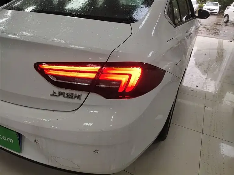 Buick Regal 20 T Elite CN-VI