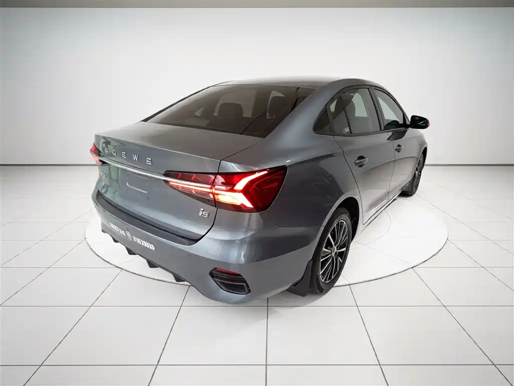 Roewe i5 1.5 L CVT Platinum