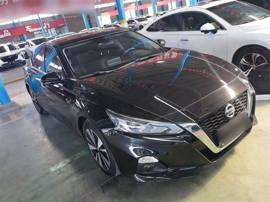 Teana 2.0 L XL Comfort