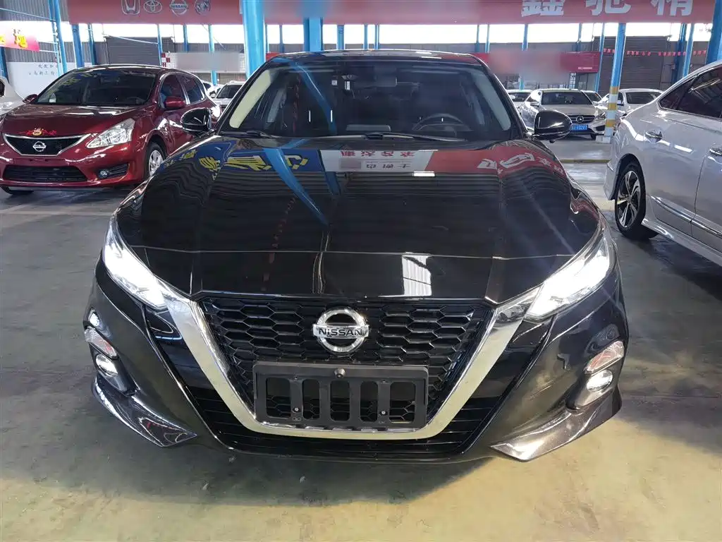 Teana 2.0 L XL Comfort