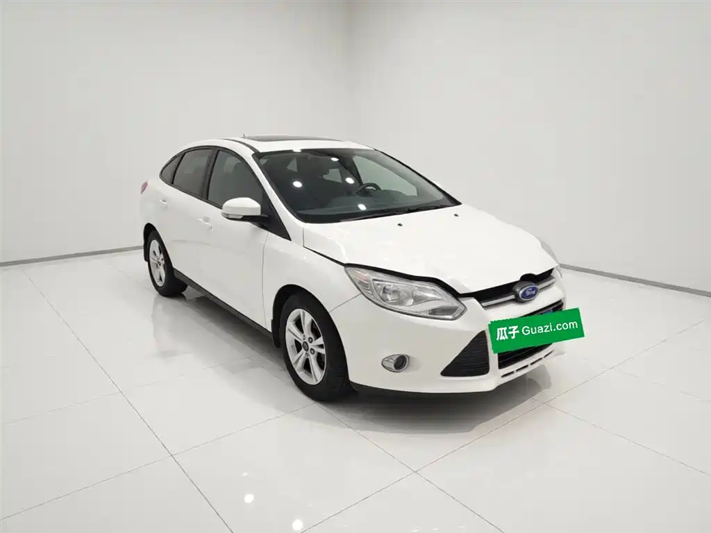 Focus Sedan 1.6 L Auto Style