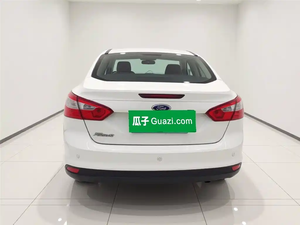 Focus Sedan 1.6 L Auto Style