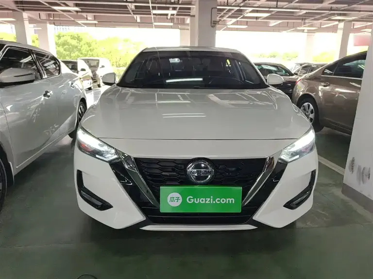 Nissan Sylphy 1.6 L XL CVT Joy