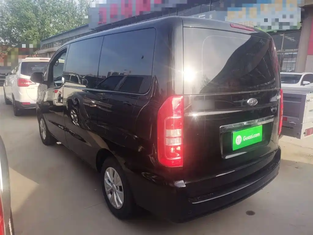 Refine M3 瑞风M3 2022款 1.8 L 7座标准版