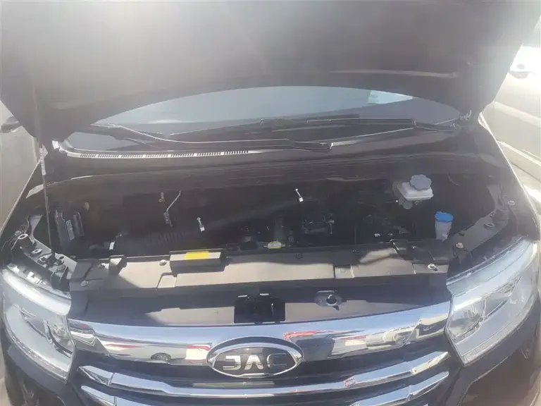 JAC Refine M3 瑞风M3 2022款 1.8 L 7座标准版