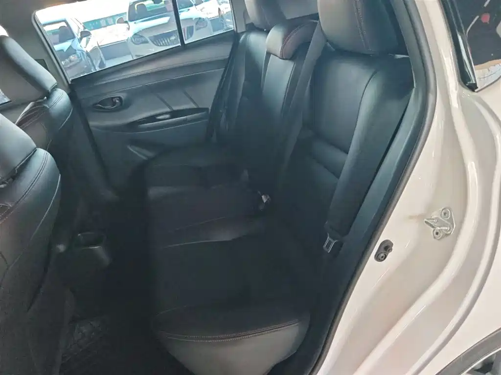 YARiS L Zhixuan 1.5 L CVT Leading