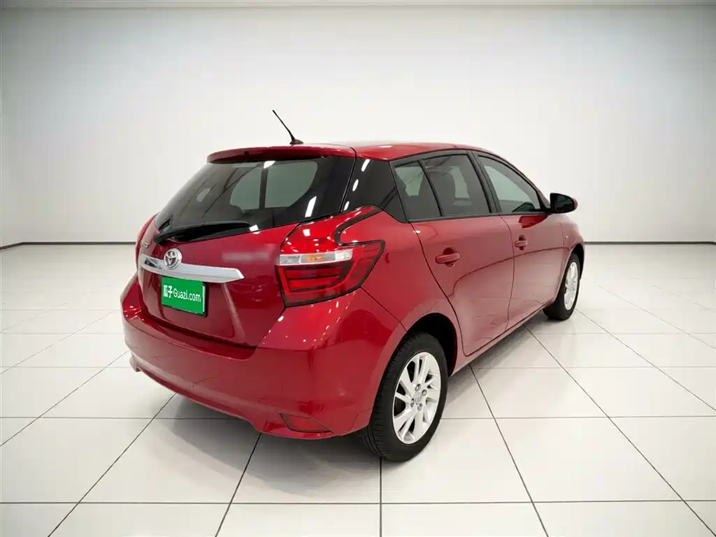 Vios FS 1.5 L CVT Sharp Speed