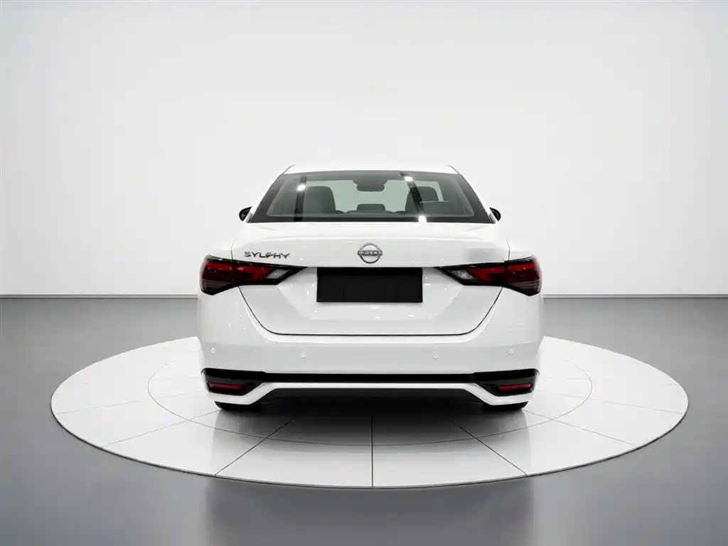 Sylphy 1.6 L CVT Joy