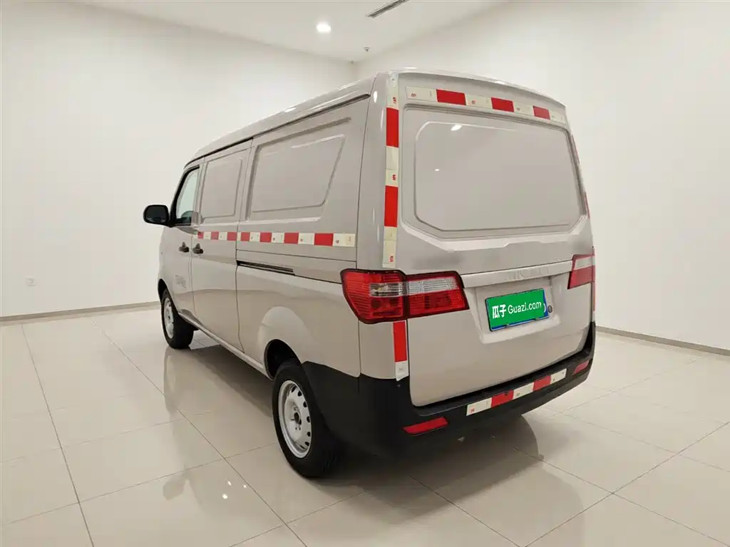 Xiaohaishi X30 小海狮X30 2020款 1.5 L 厢货超享型国VI SWC15 M