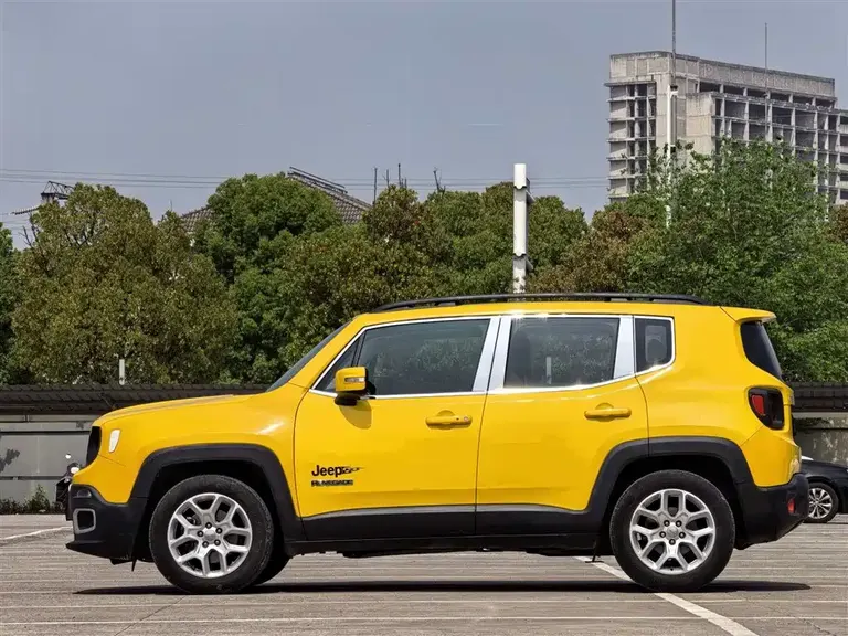 Jeep Renegade 180 T Auto Power Energy