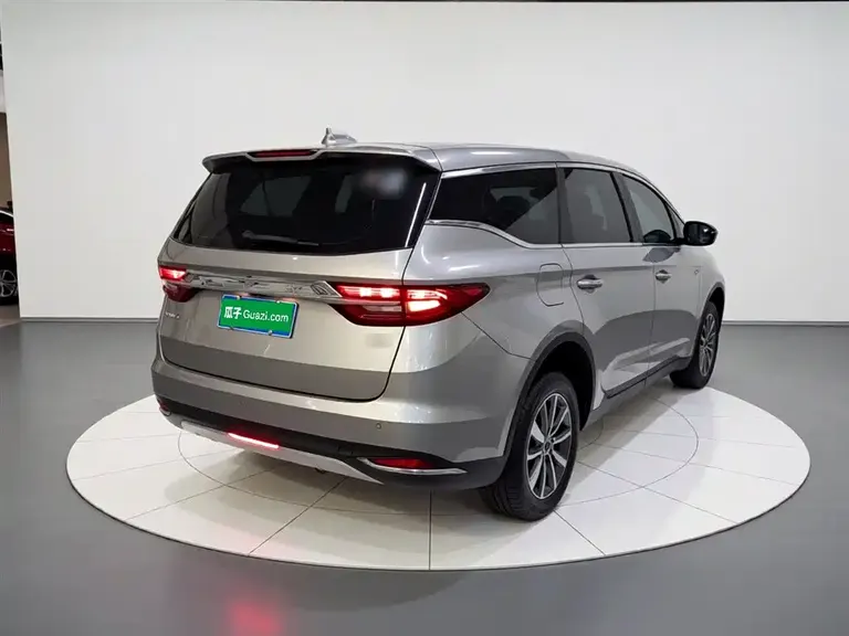 Geely Jiaji 1.8 TD DCT Standard