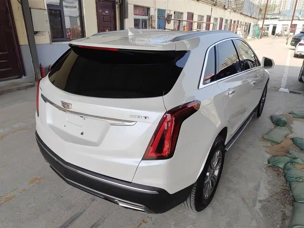 Cadillac XT5 28 T Luxury
