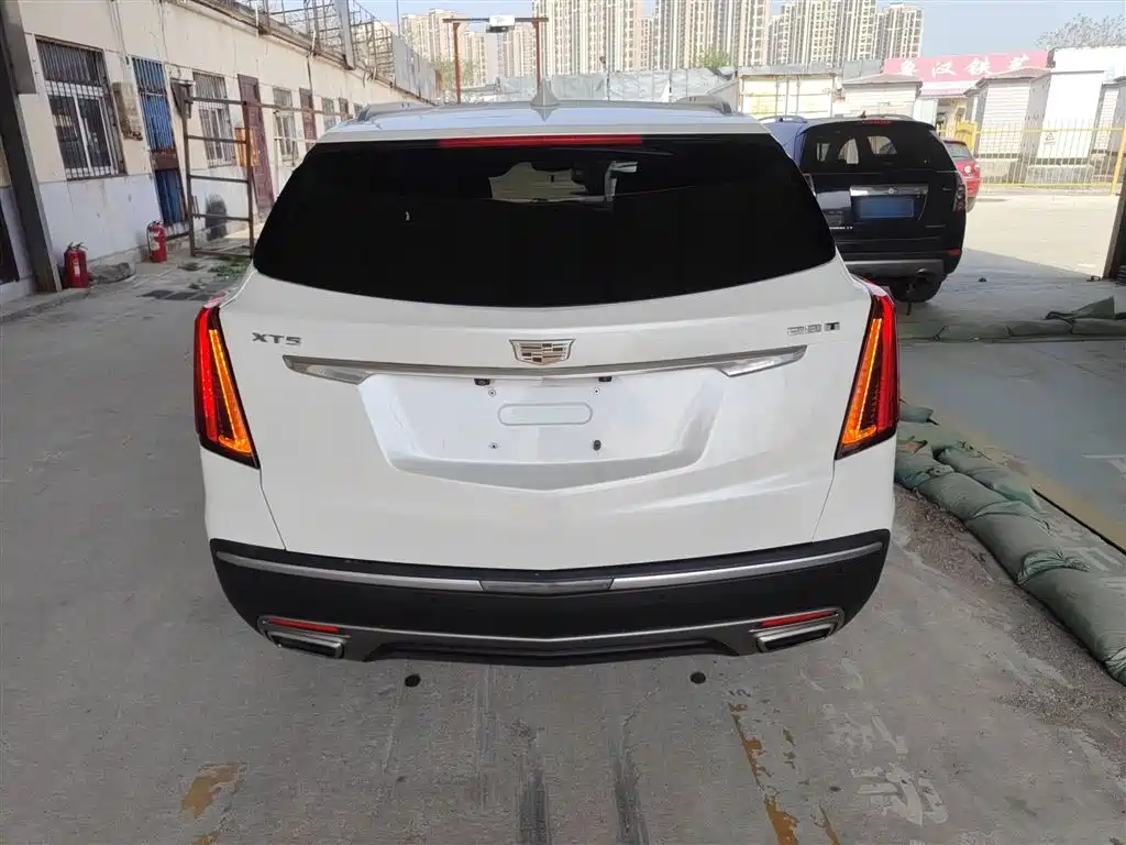 Cadillac XT5 28 T Luxury