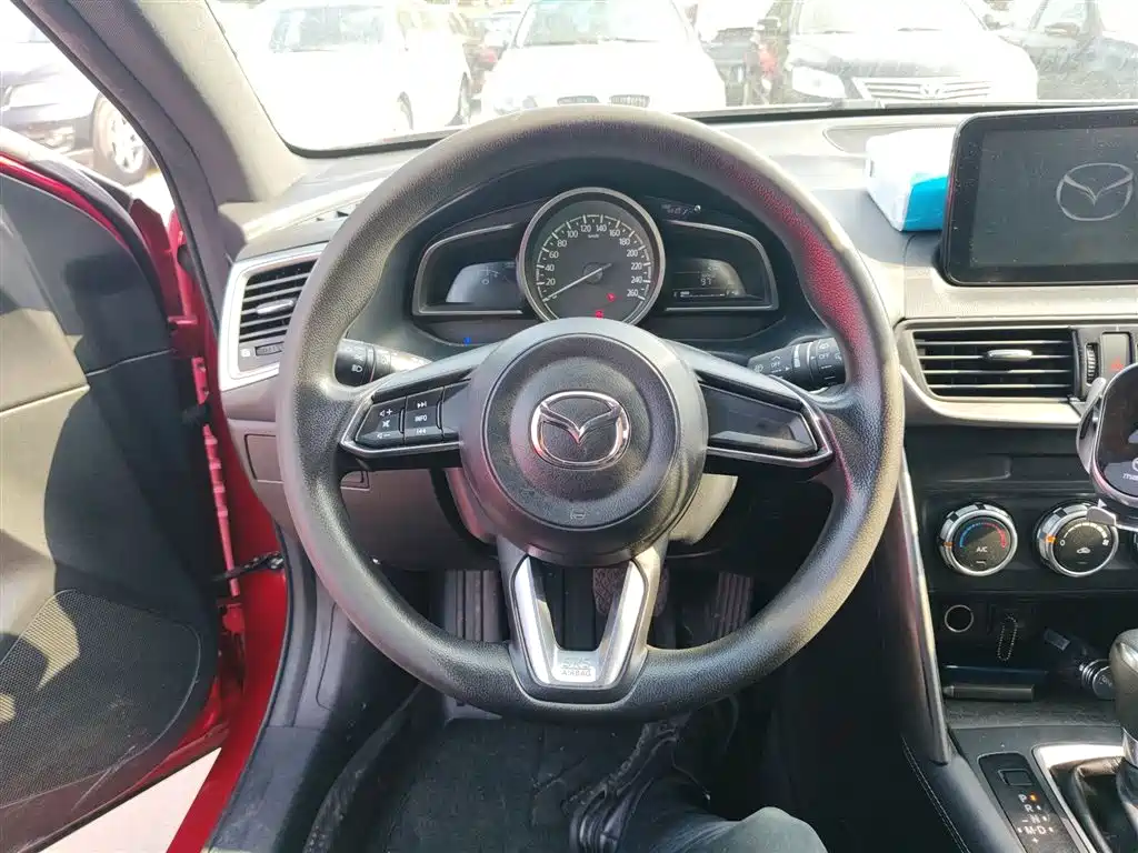 Mazda CX-4 马自达CX-4 2018款 2.0 L 自动两驱蓝天活力版 国VI
