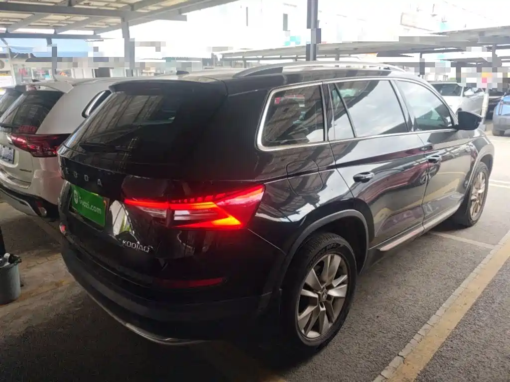 Kodiaq 柯迪亚克 2019款 改款 TSI330 5座两驱豪华优享版 国VI