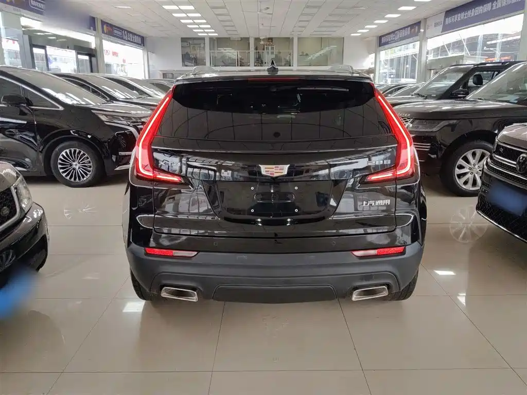 Cadillac XT4 28 T 2 WD Style
