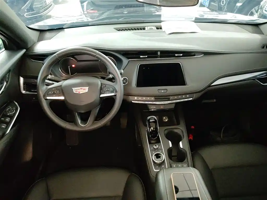 Cadillac XT4 28 T 2 WD Style