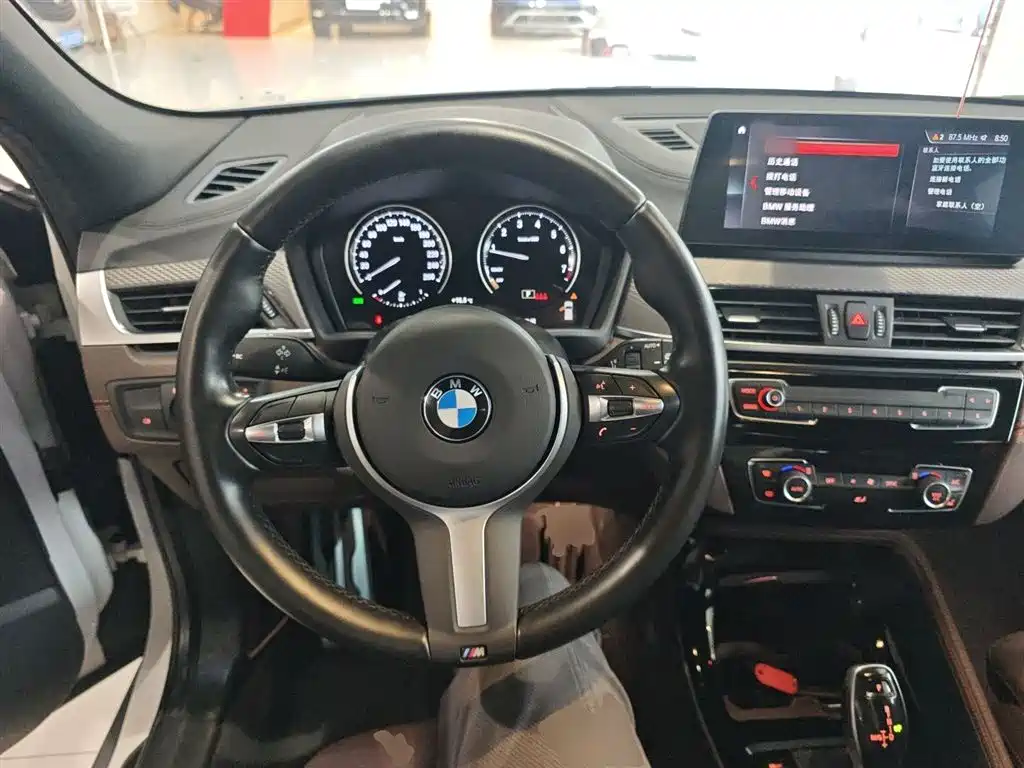 BMW X2 Facelift sDrive25 i Sharp Edge