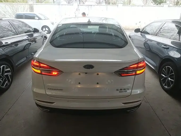 Ford Mondeo EcoBoost 200 Fashion