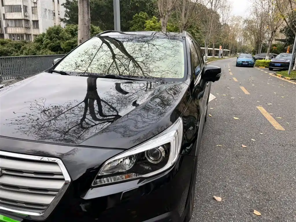 Outback 2.5 i Sport Navigation