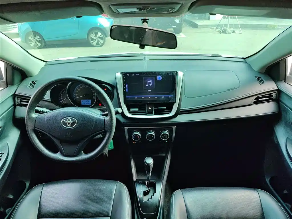 Vios FS 1.5 L CVT Sharp Speed