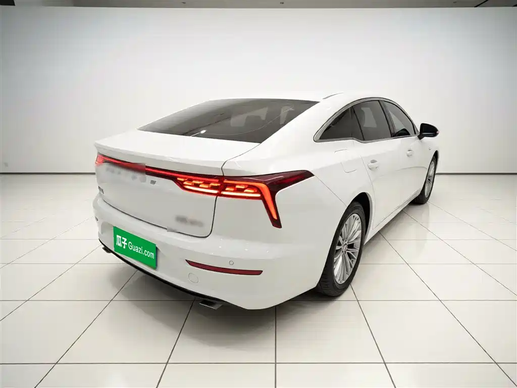 Besturn B70 3 rd Gen 1.5 T Auto Joy 70 Anniversary