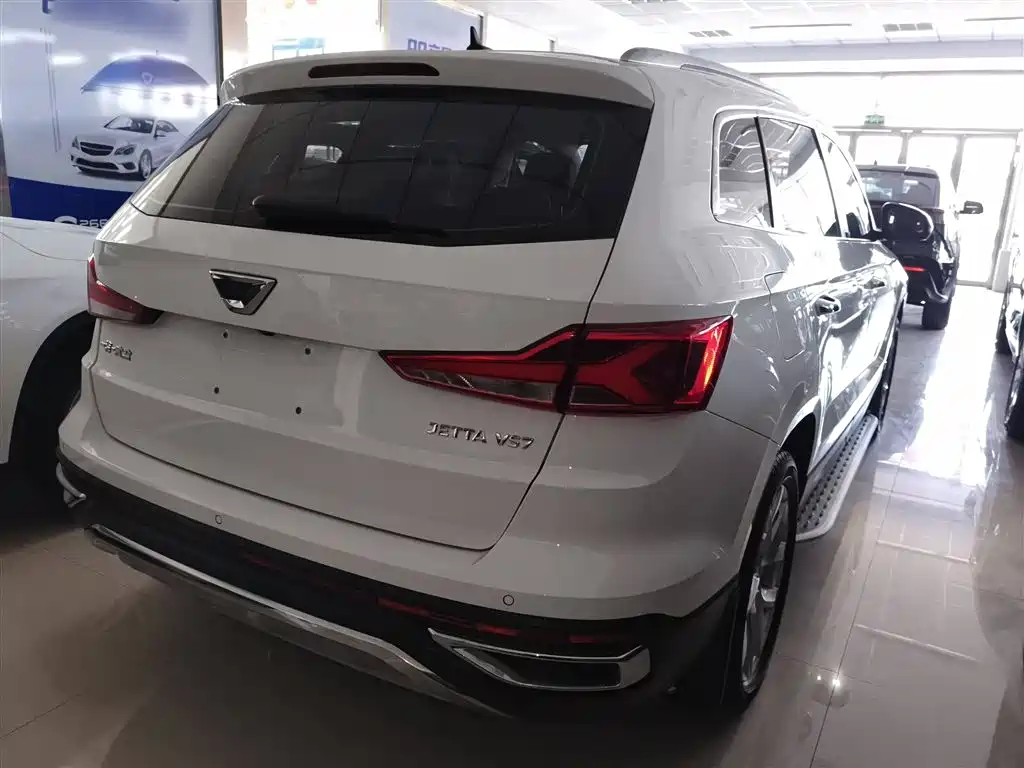 Jetta VS7 1.4 T Auto Joy