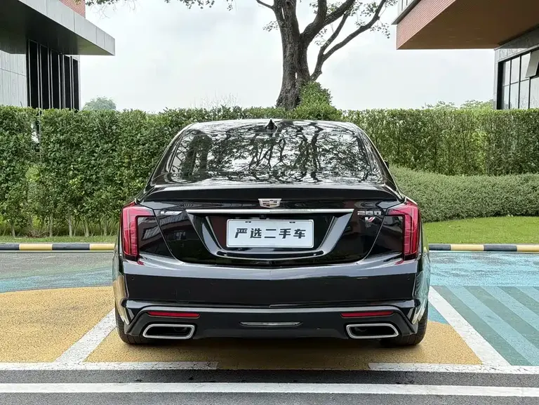 Cadillac CT5 28 T Luxury (Standard)