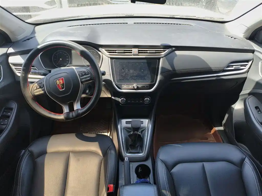 Roewe RX3 荣威RX3 2018款 1.6 L 手动精英版