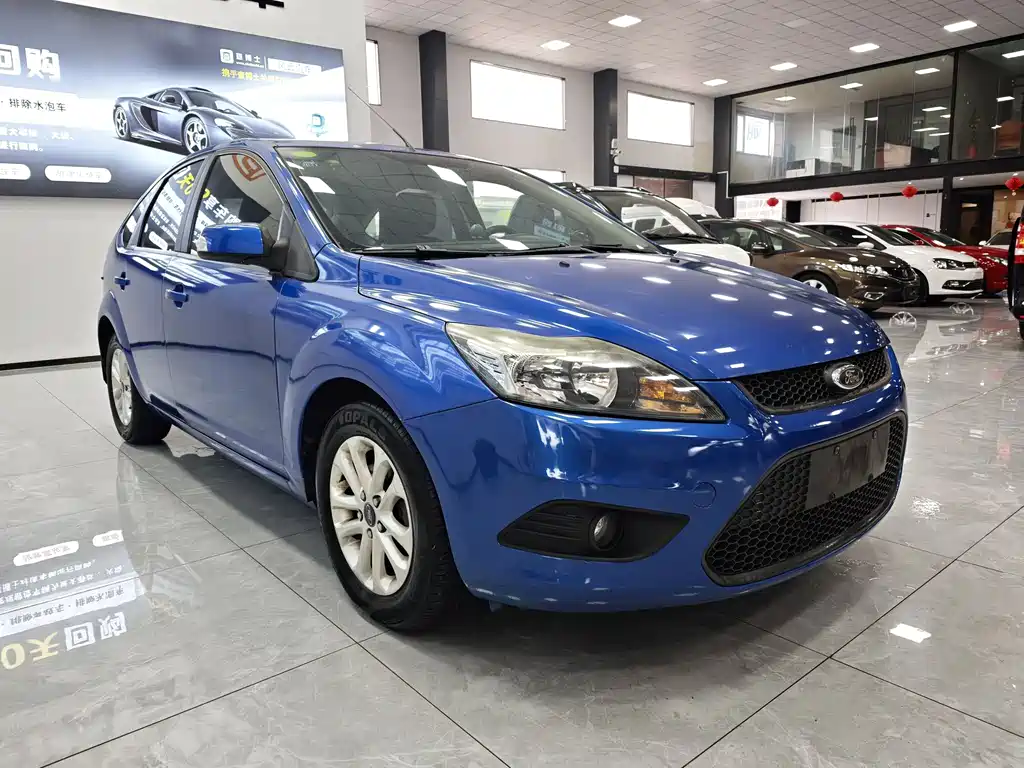 Focus Hatchback Classic 1.8 L Auto Million Commemorative