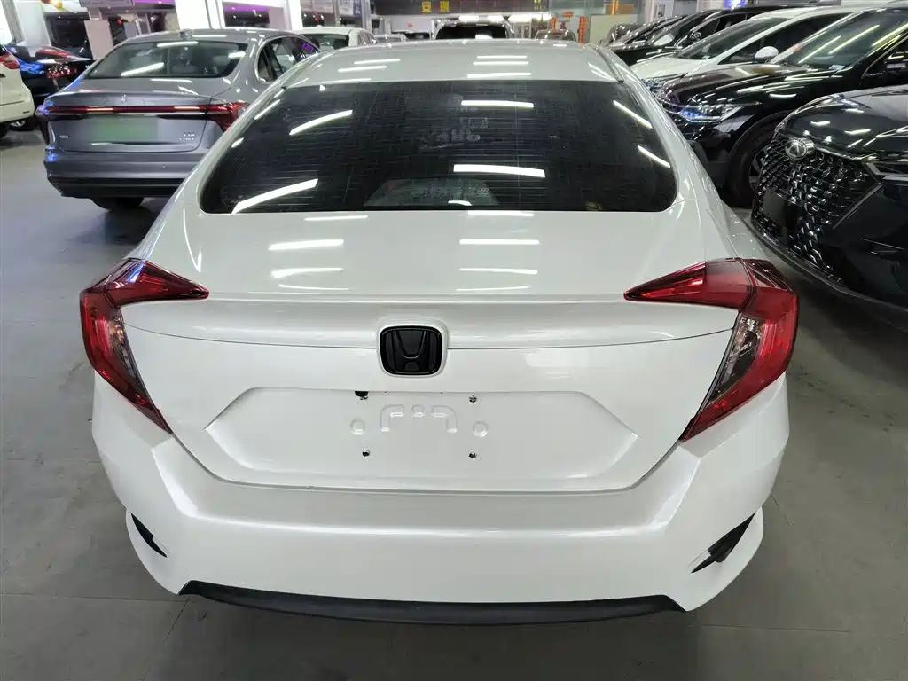 Civic 220 TURBO CVT Power Motion CN-VI