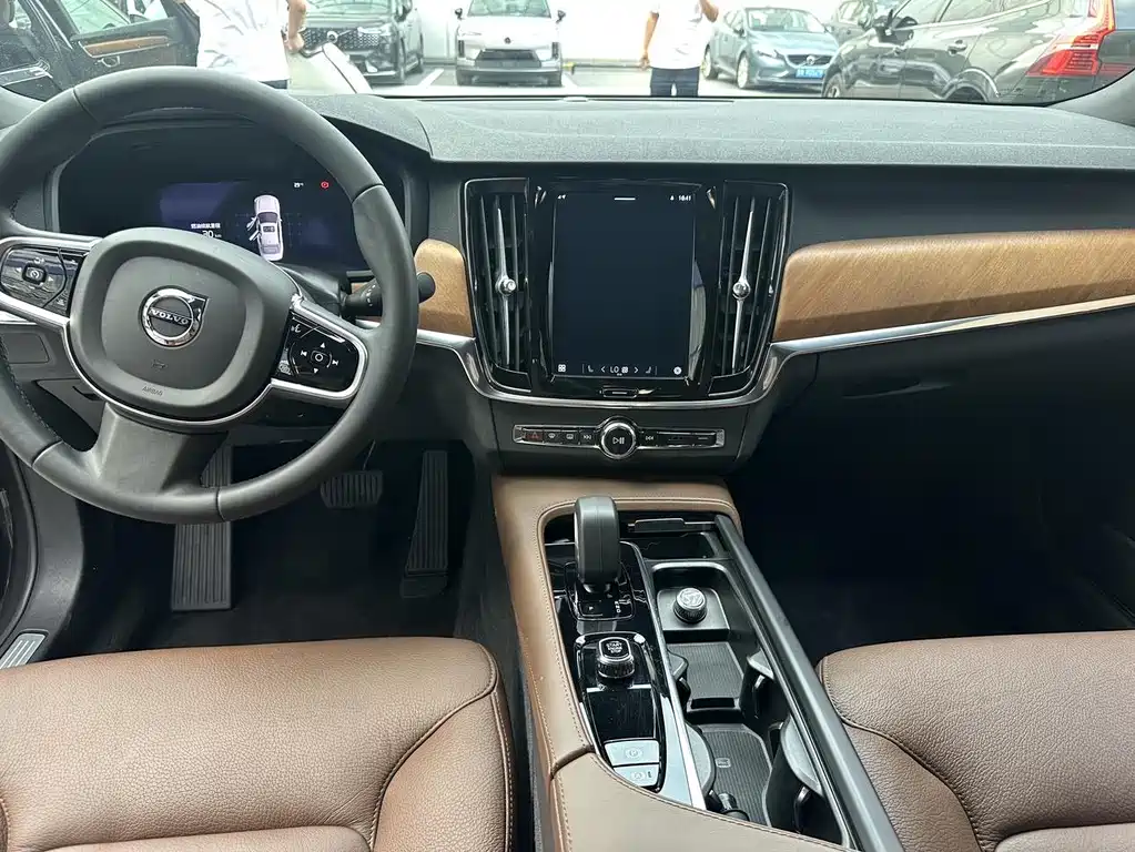 Volvo S90 B5 Smart Ease Luxury