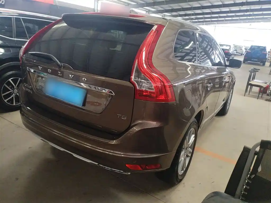 Volvo XC60 T5 Smart Vision