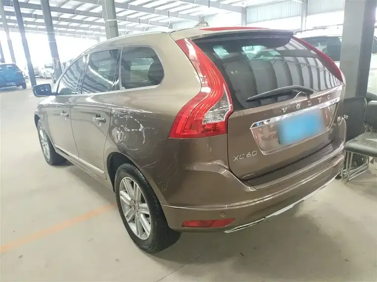 Volvo XC60 T5 Smart Vision